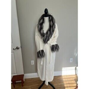 Adrienne Landau ivory faux fur trim belted long plush robe M/L